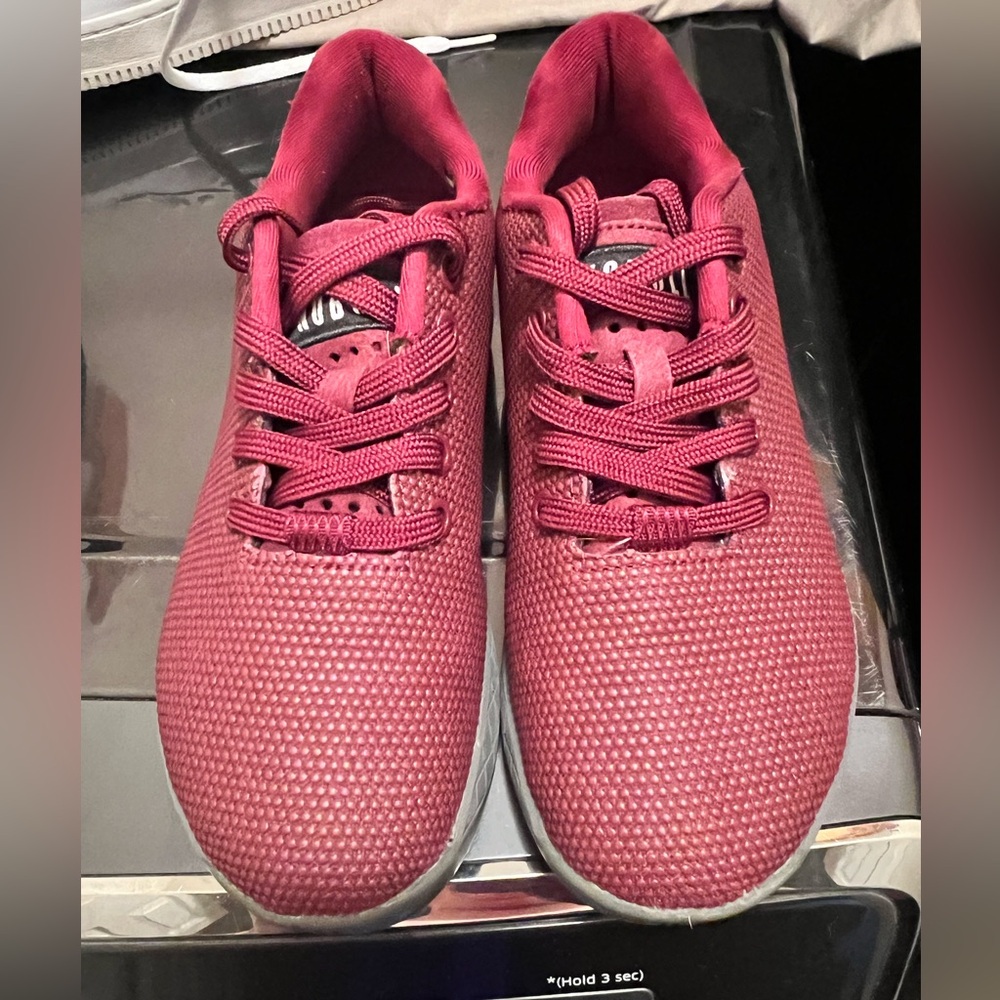 EUC Women’s NO BULL training shoes. Clean.